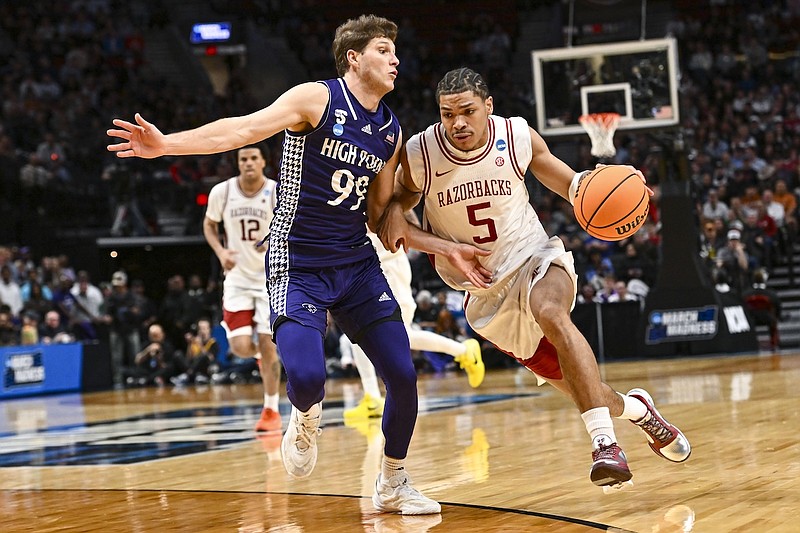 Arkansas basketball's Darius Acuff signs signature shoe deal with ...