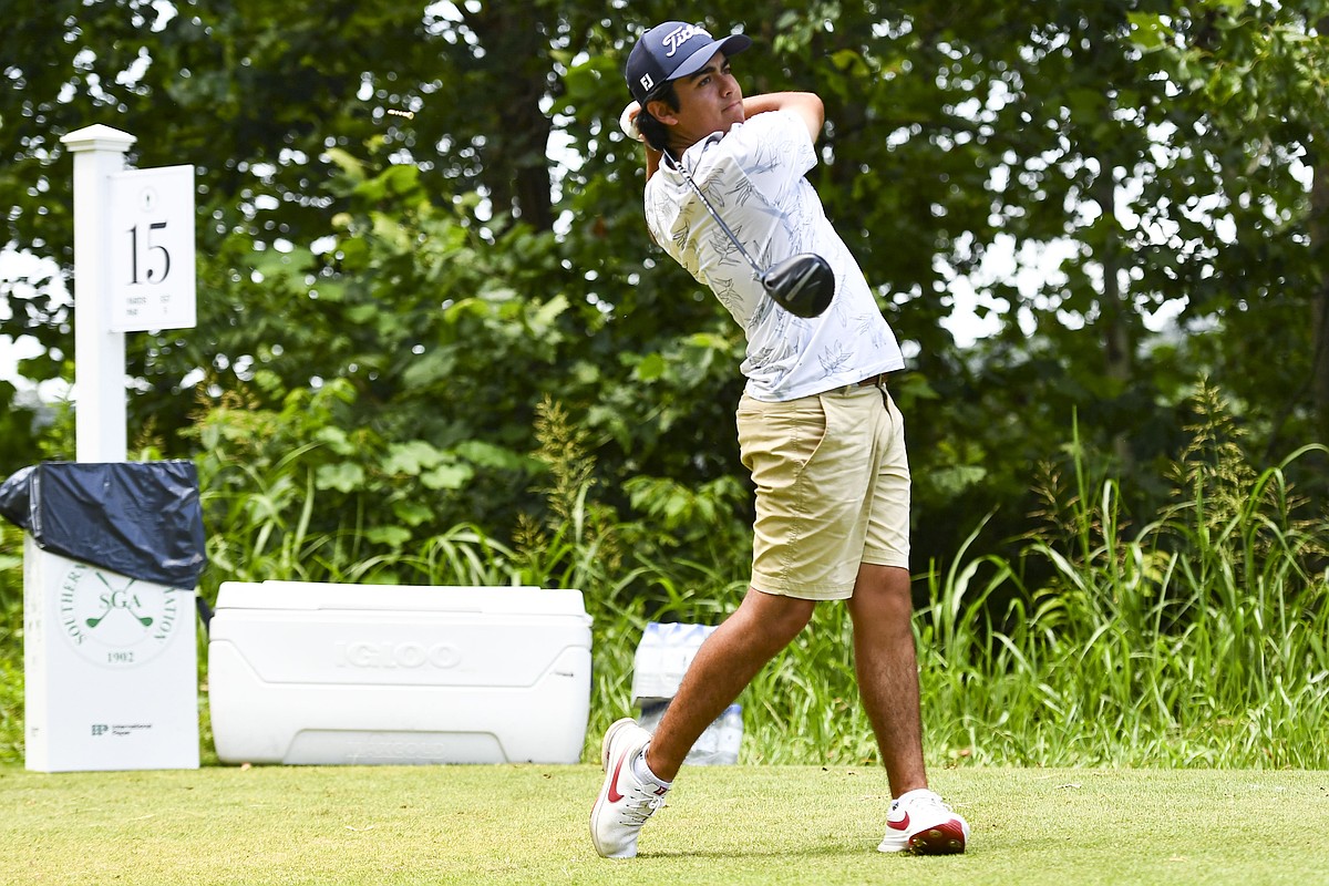 No. 7 Arkansas men's golf team moves up a spot on final day at the Valspar Collegiate