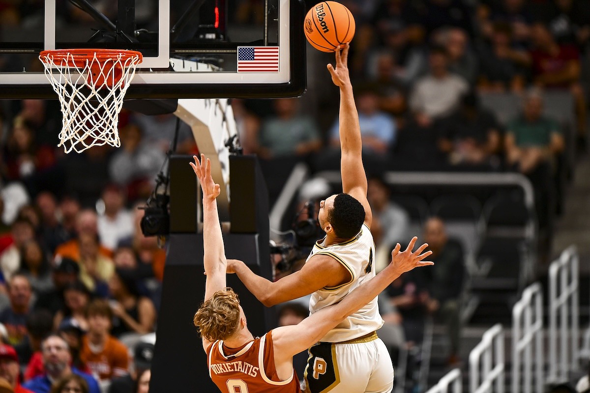 Purdue outlasts Texas in NCAA Tournament Sweet 16, will face Arkansas basketball or Arizona in Elite Eight