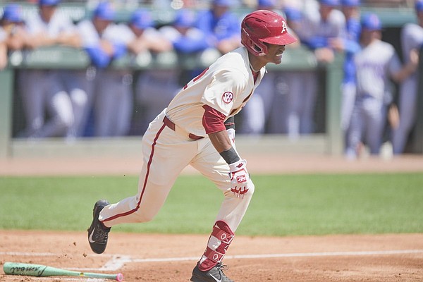 Arkansas baseball notebook: Outfielder Damian Ruiz scheduled for MRI, Carter Rutenbar finds leadoff success