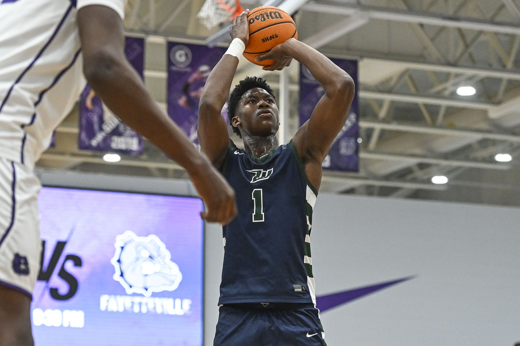 2 future Razorbacks showcase talents at McDonald's All American game ...