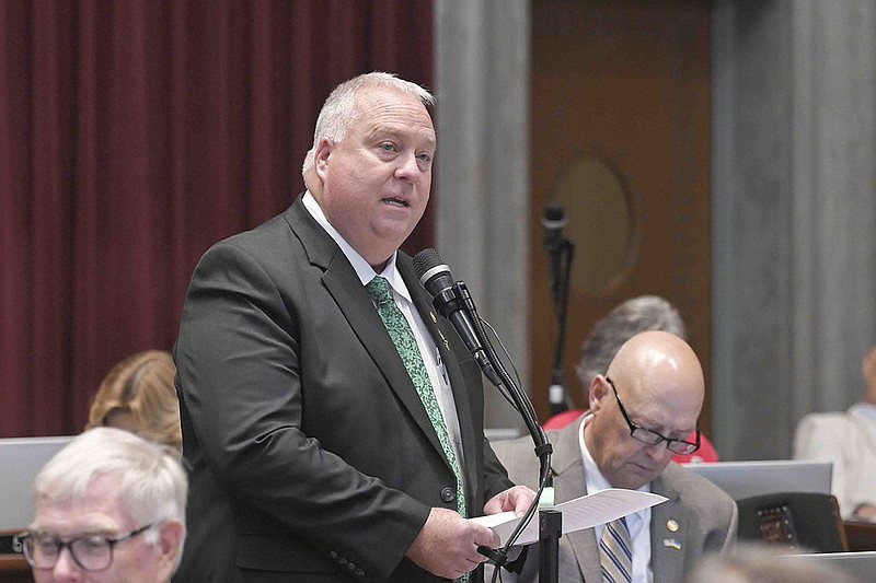 Bill banning intoxicating hemp in Missouri nears finish line