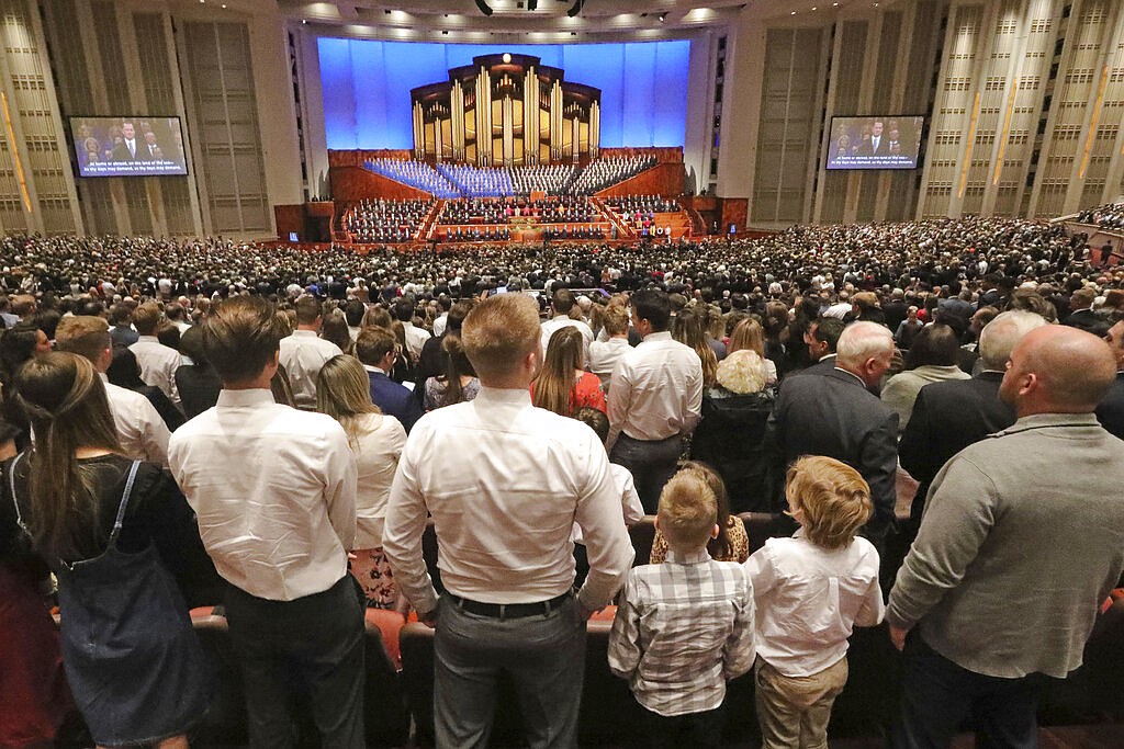 Members of Church of Jesus Christ of Latter-day Saints gather in Utah ...