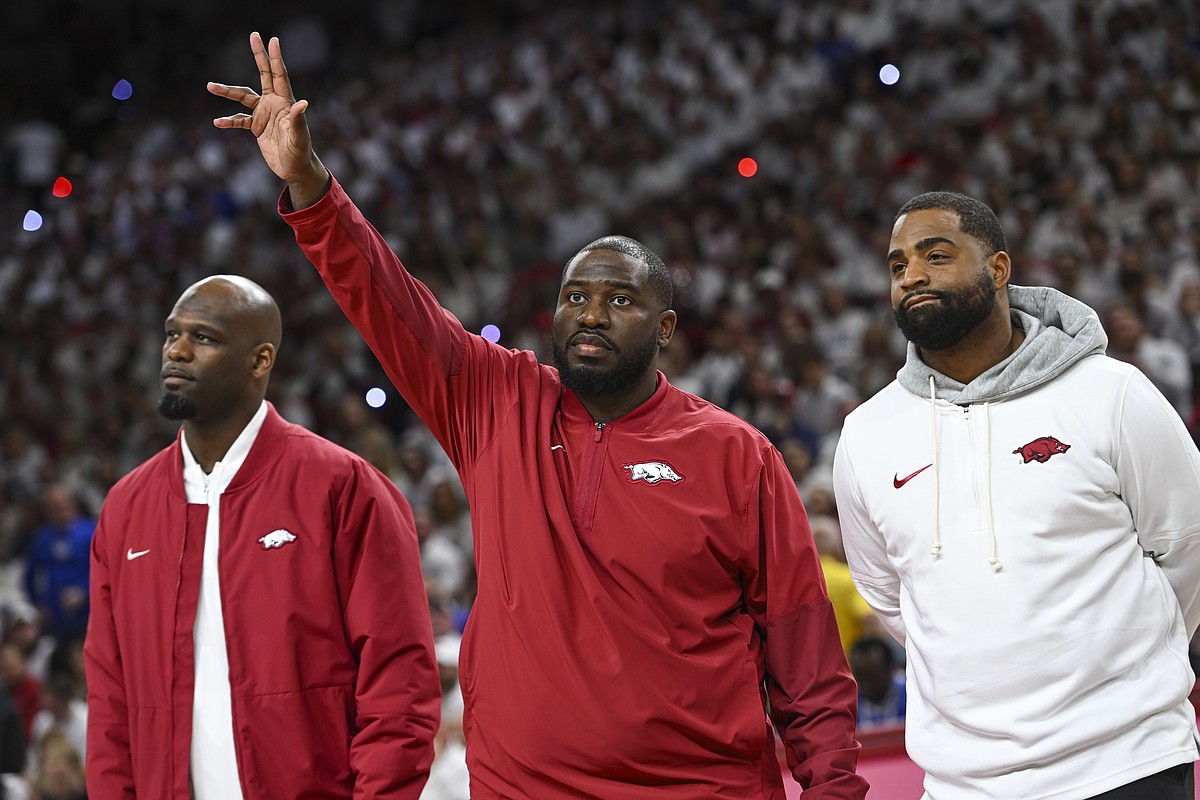 3-star defensive end Keith Richmond pledges to Arkansas football