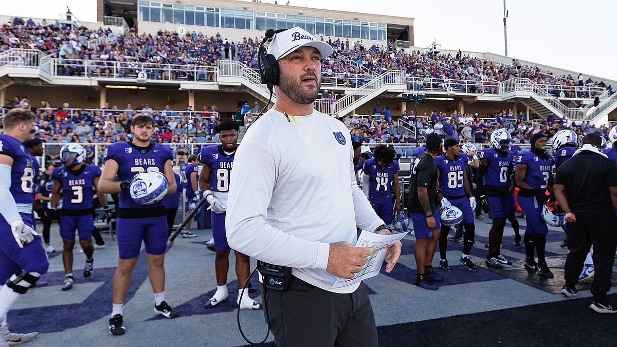 Nathan Brown, 39, strives to bolster resume amid Arkansas Sports Hall of Fame induction