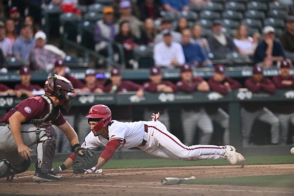 'A lot more confident' Arkansas baseball third baseman TJ Pompey named SEC player of the week