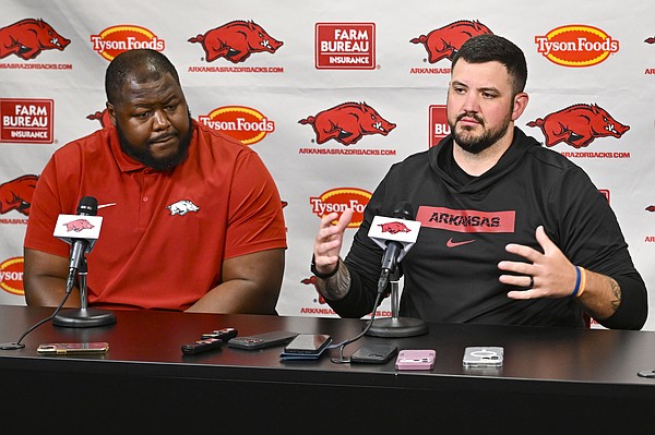 Marcus Johnson, Jeff Myers, players press conference: Arkansas football coaches talk offensive line