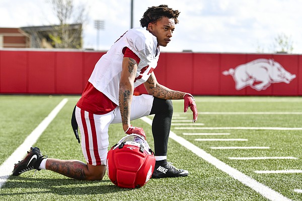 Arkansas wide receiver Jalen Brown arrested in Farmington