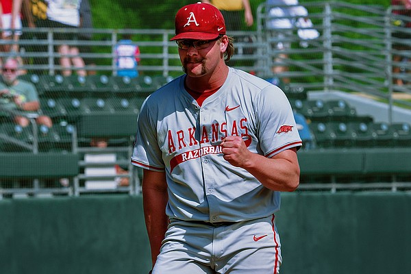 Arkansas baseball notebook: Ethan McElvain's rebound, looking at Razorbacks' road sweeps