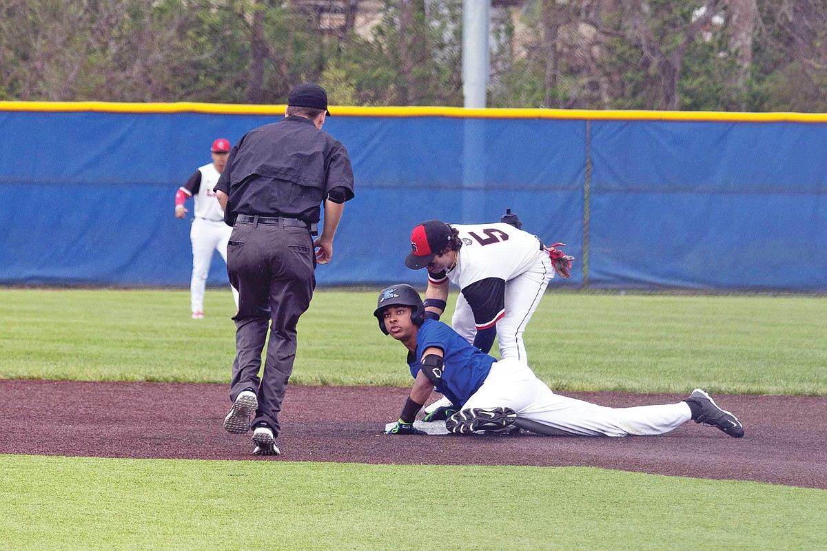 Capital City baseball has answers in win at Missouri River Festival