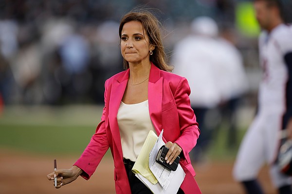 Image for NFL reporter Dianna Russini resigns from The Athletic after photos published of her with Mike Vrabel