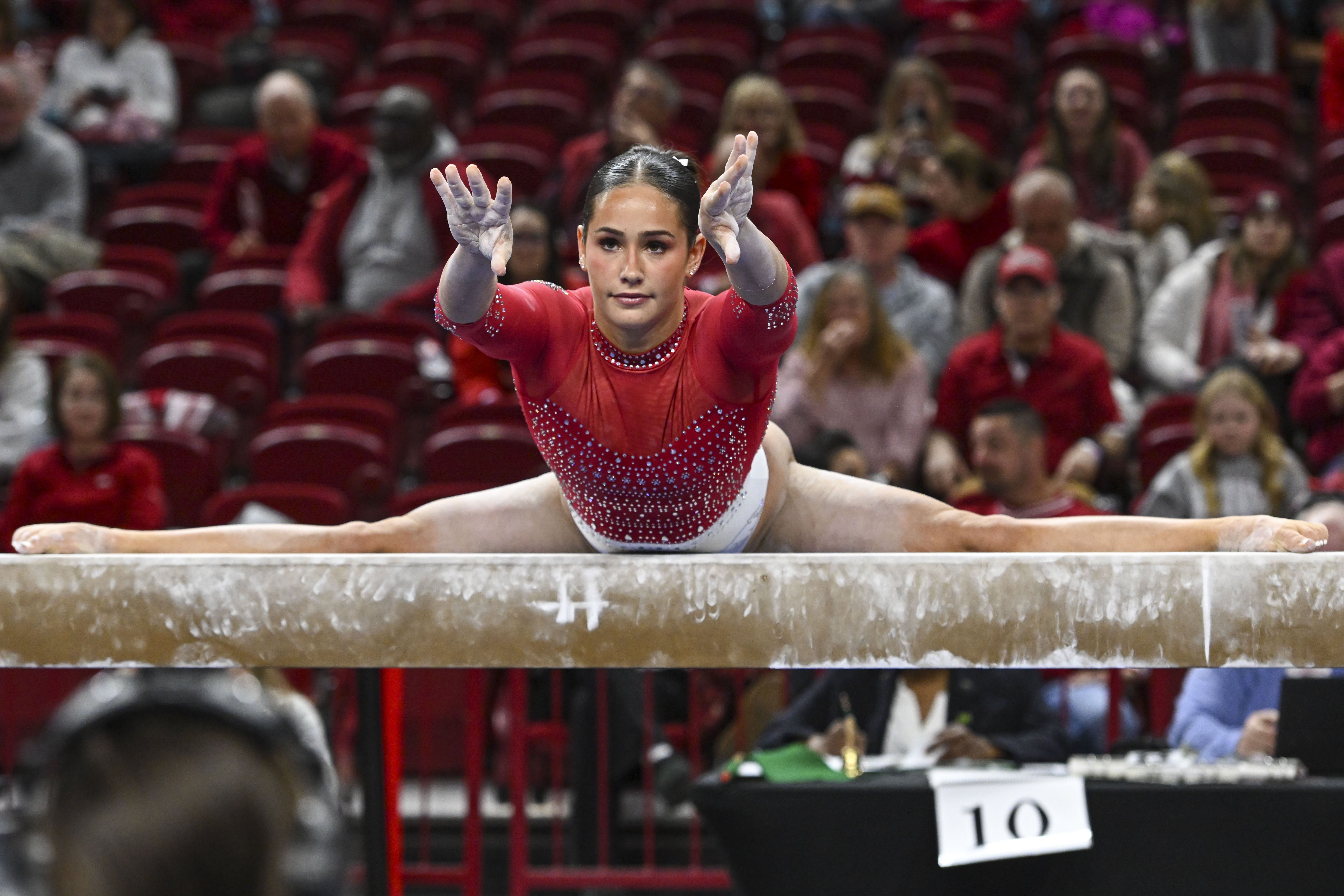 Arkansas gymnastics aiming for a Dream Team on beam at NCAA ...