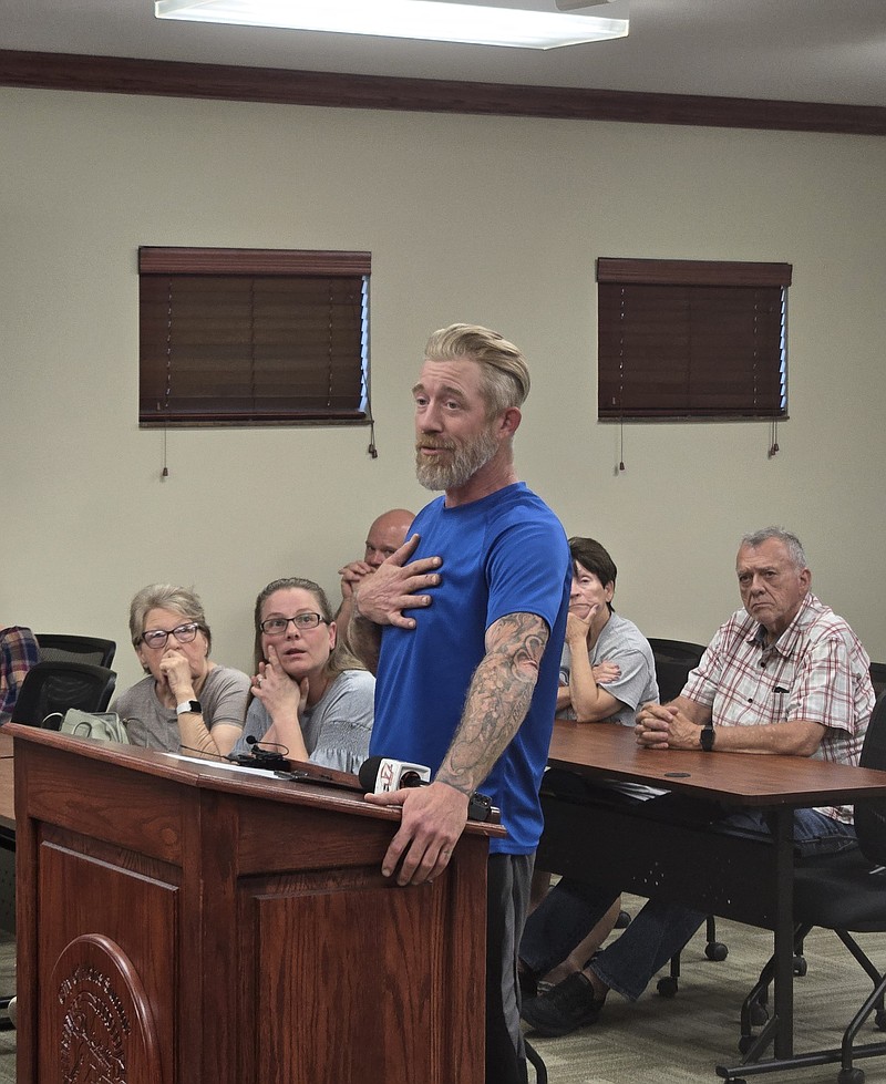 Holts Summit lacks grounds to close Callaway Plaza | Jefferson City ...