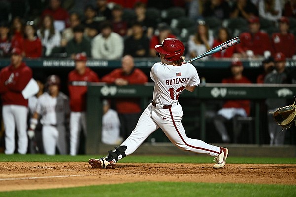 Arkansas baseball notebook: Razorbacks come through with big hits after slow start