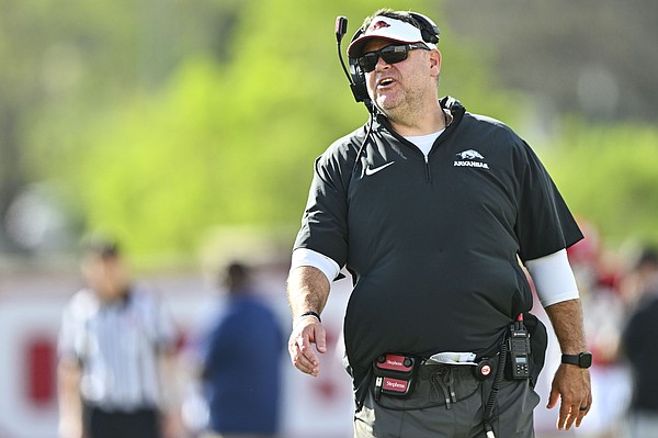 Tim Cramsey press conference: Arkansas football offensive coordinator talks spring practices | Whole Hog Sports