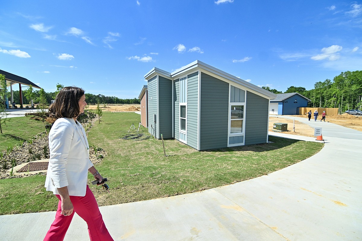Pulaski County officially opens its tiny home village for the homeless