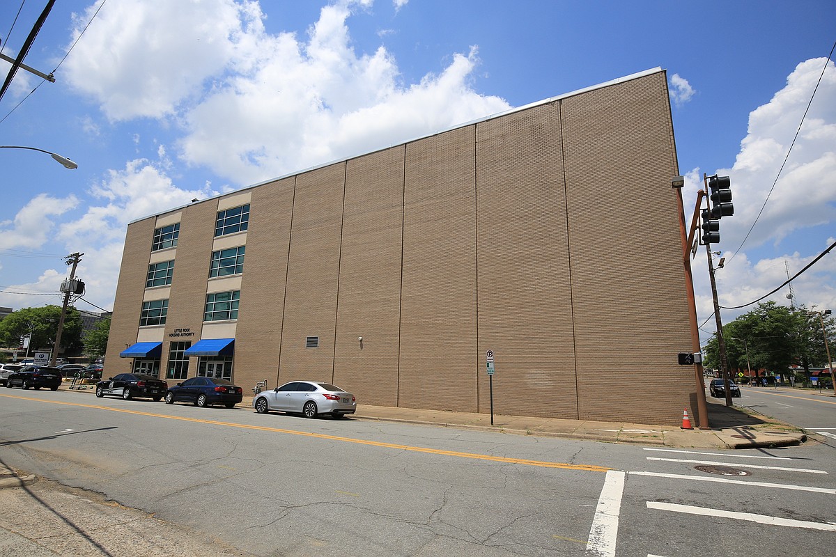 Little Rock housing authority disputes HUD’s decision to take over the agency