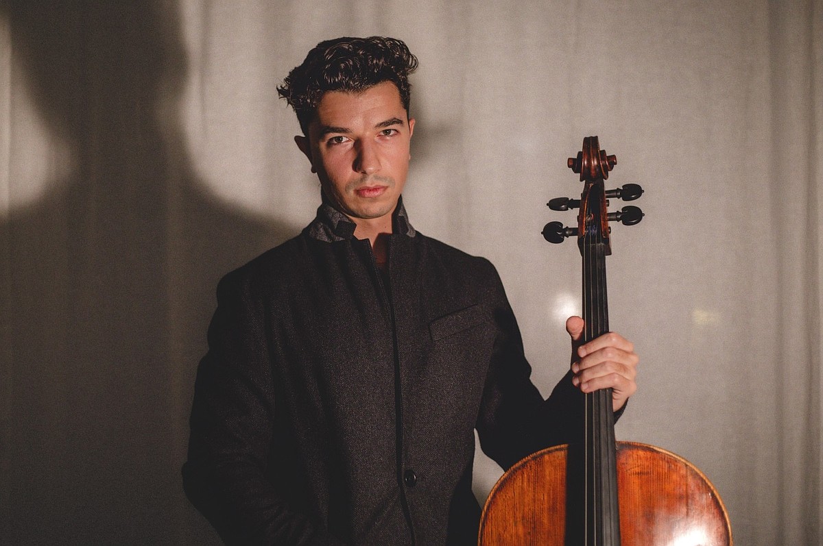 OPINION | MUSIC REVIEW: Cellist sparkles, Arkansas Symphony shines as associate conductor nears farewell