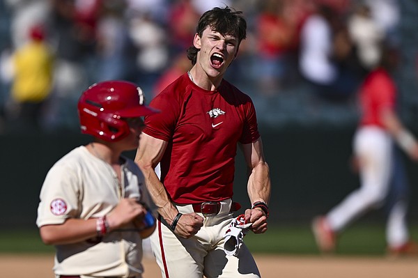 Arkansas baseball notebook: Razorback hitters took battle to Ole Miss in ninth
