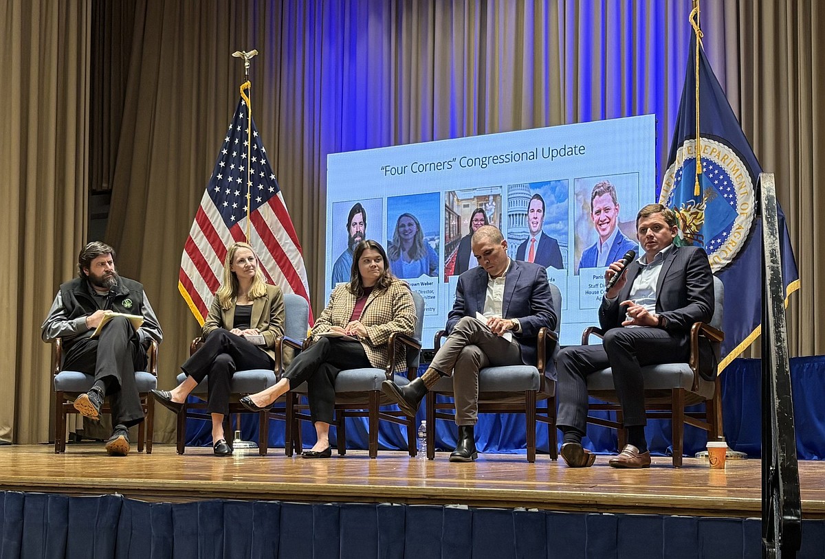 Farmers’ challenges get spotlight during congressional staffers’ panel at U.S. Department of Agriculture