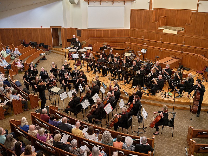 Valery Saul conducts the Arkansas Symphony Community Orchestra in a concert titled “Sounds of the New World,” Sunday at Little Rock's Calvary Baptist Church.
(Special to the Democrat-Gazette/Julie Gayler)