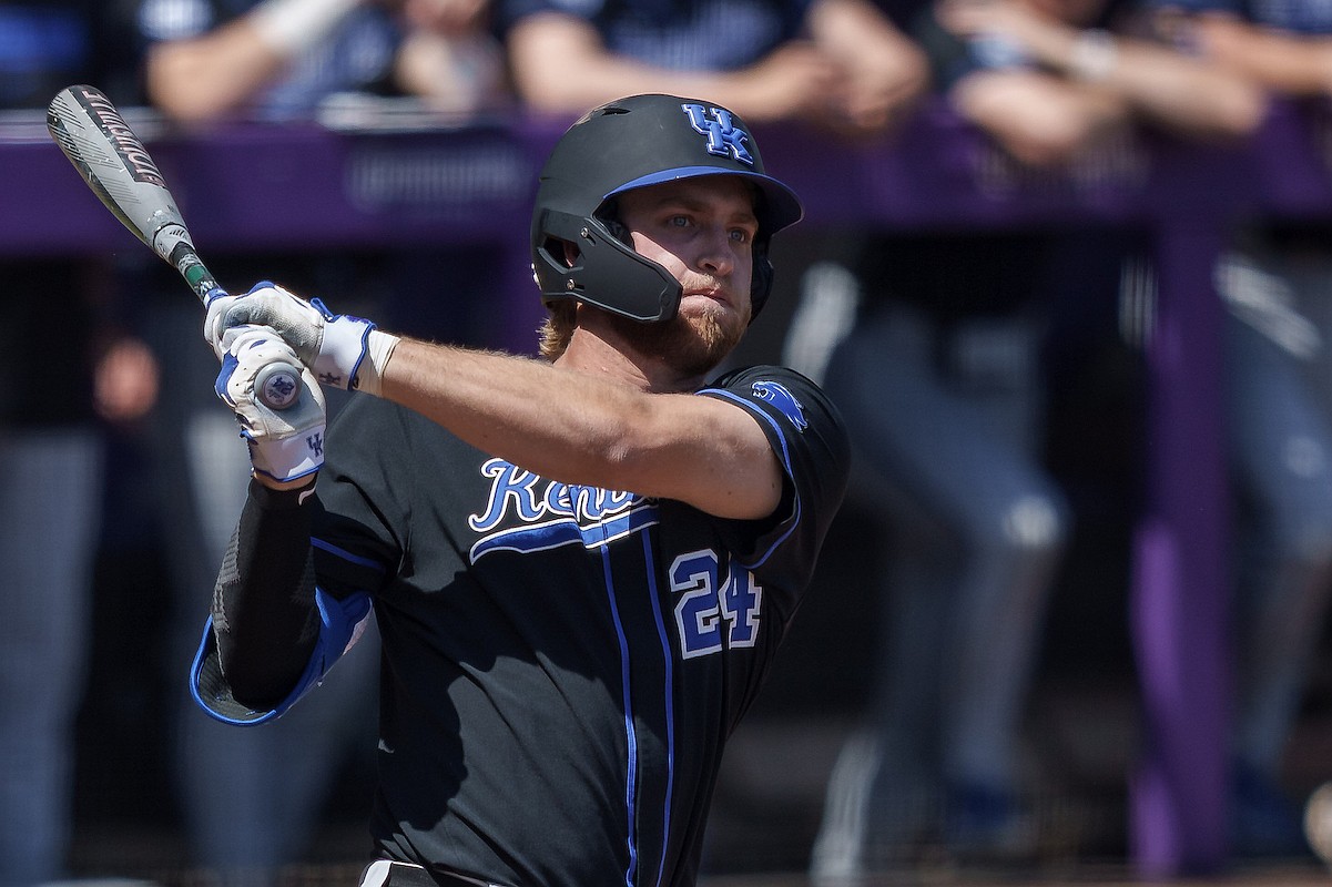 Arkansas baseball notebook: Kentucky coach gives update on Braxton Van ...