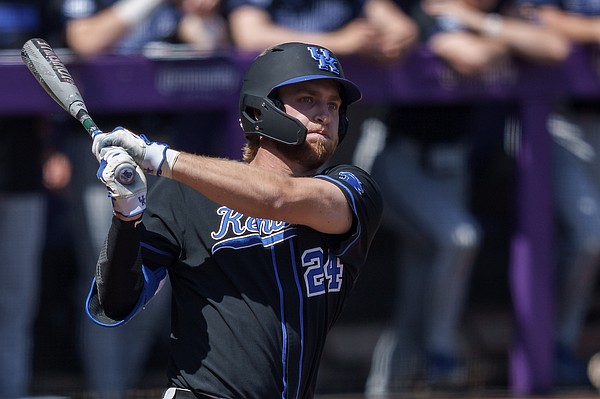 Arkansas baseball notebook: Kentucky coach gives update on Braxton Van Cleave injury