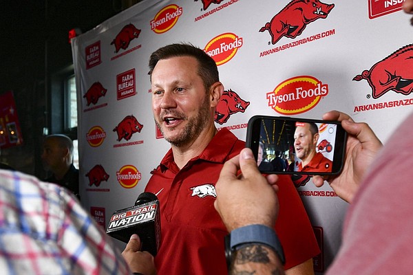 Arkansas football coach Ryan Silverfield, players talk toughness at 'Roadshow' in Frisco