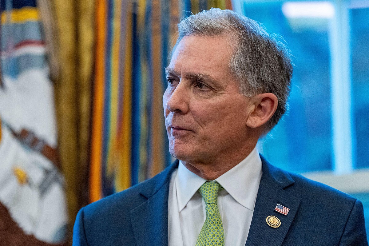 U.S. Senate passes housing measure; Hill anticipates House vote
