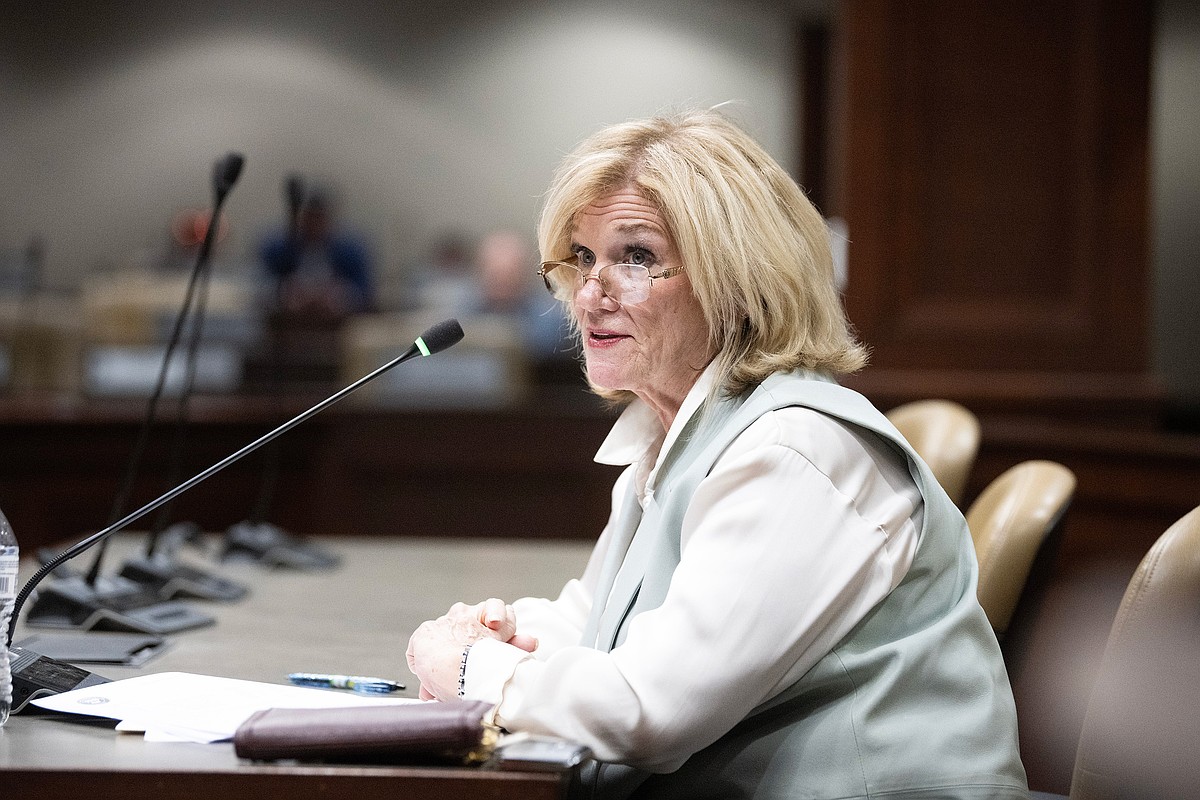 After pushback from officials, Arkansas’ administrative department reviewing plan to bill state offices for human resources services