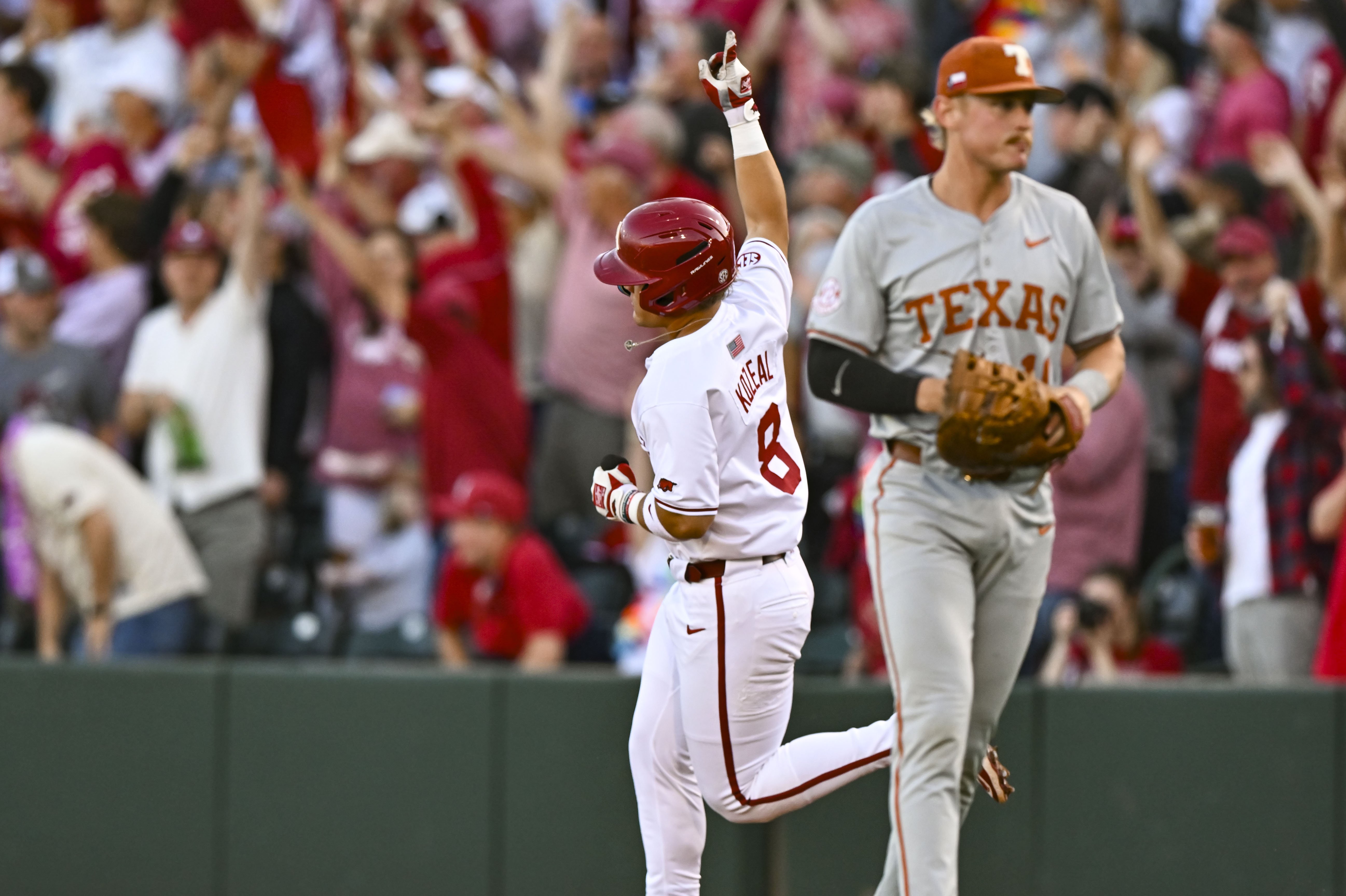 Hogs, Horns, Hoover: Arkansas baseball meets old rival for first time ...