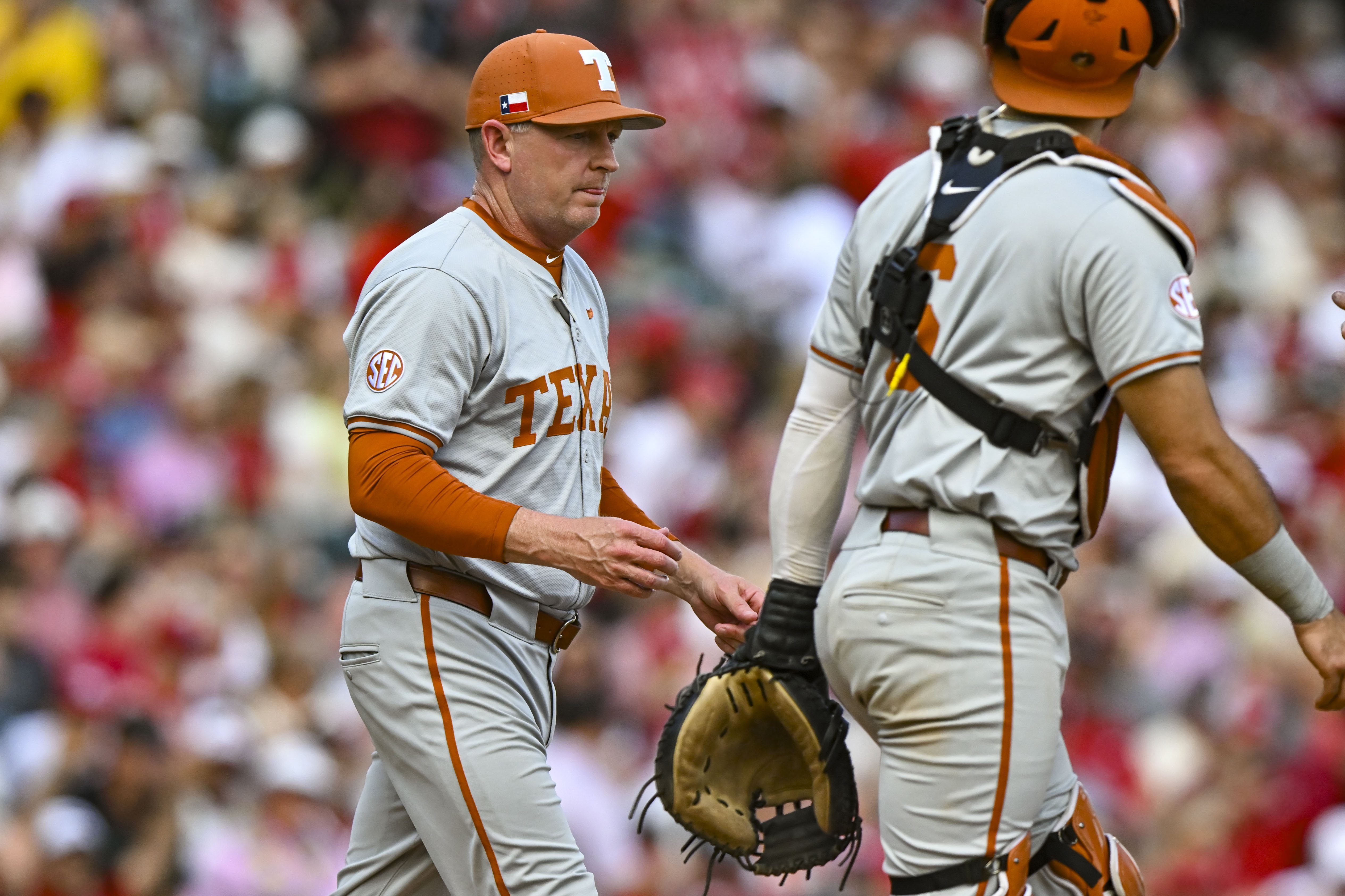 Hogs, Horns, Hoover: Arkansas baseball meets old rival for first time ...