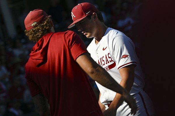 Arkansas pitcher Hunter Dietz 'OK' after he leaves start vs. Texas at SEC Tournament with injury