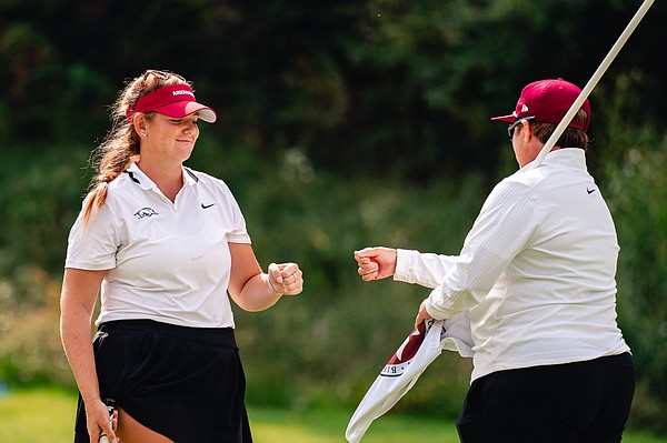 Arkansas women's golf tied for fifth after three rounds at NCAA Championship