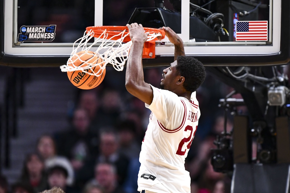 Report: Arkansas basketball's Billy Richmond switches course, withdraws ...