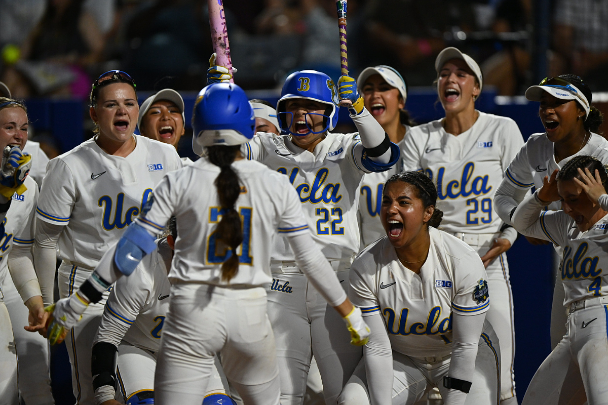 Arkansas softball run-ruled by UCLA in season-ending loss at WCWS