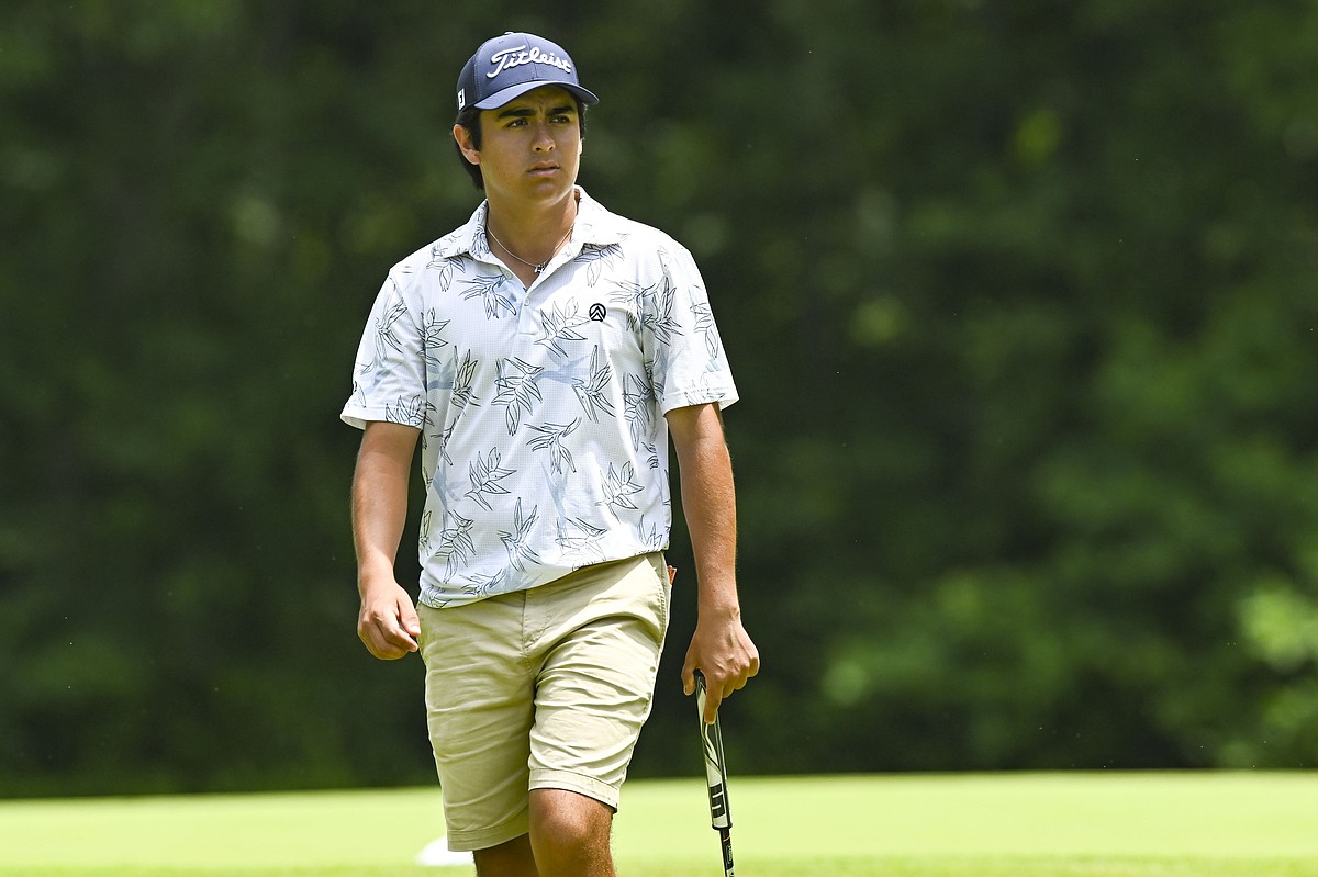 Arkansas men’s golf shoots even-par in first round of NCAA Championships