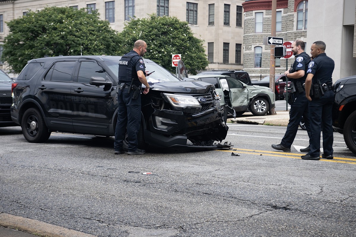 North Little Rock police SUV crashes into another vehicle during downtown Little Rock pursuit