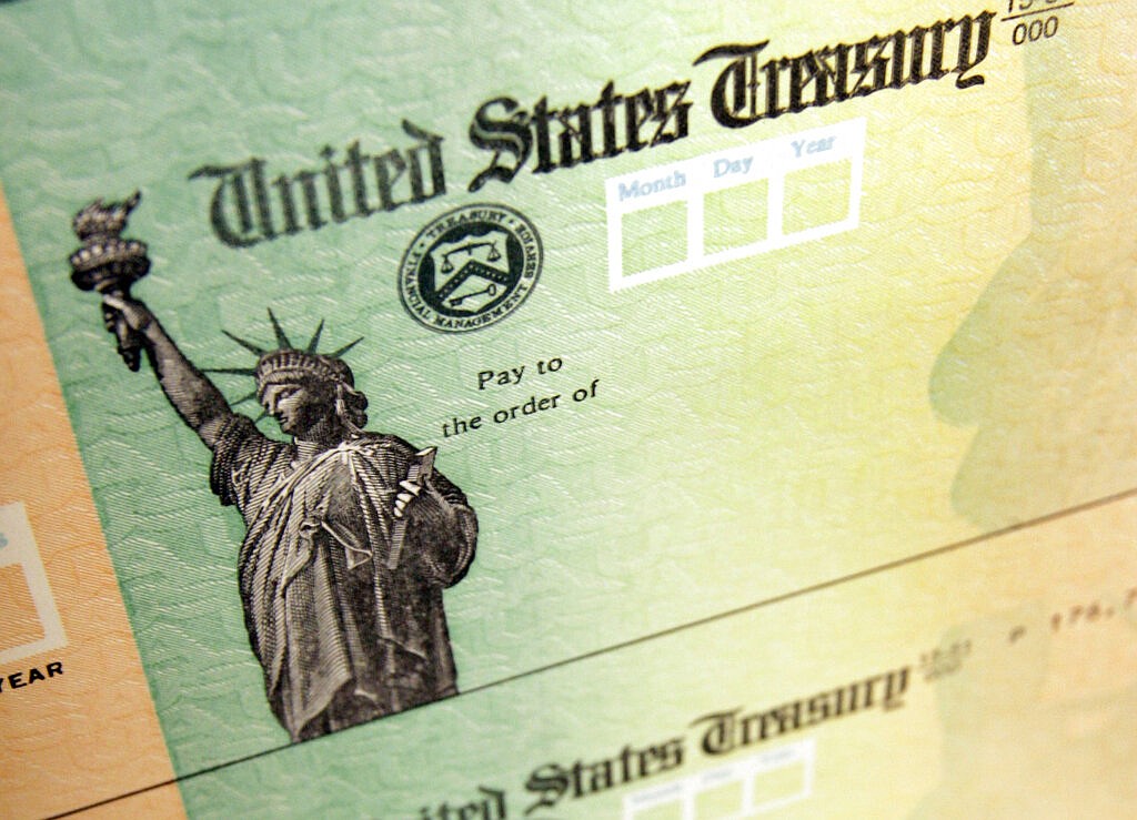 Nonprofit says Social Security recipients will face 24% cuts in benefits if U.S. exhausts fund in 2032