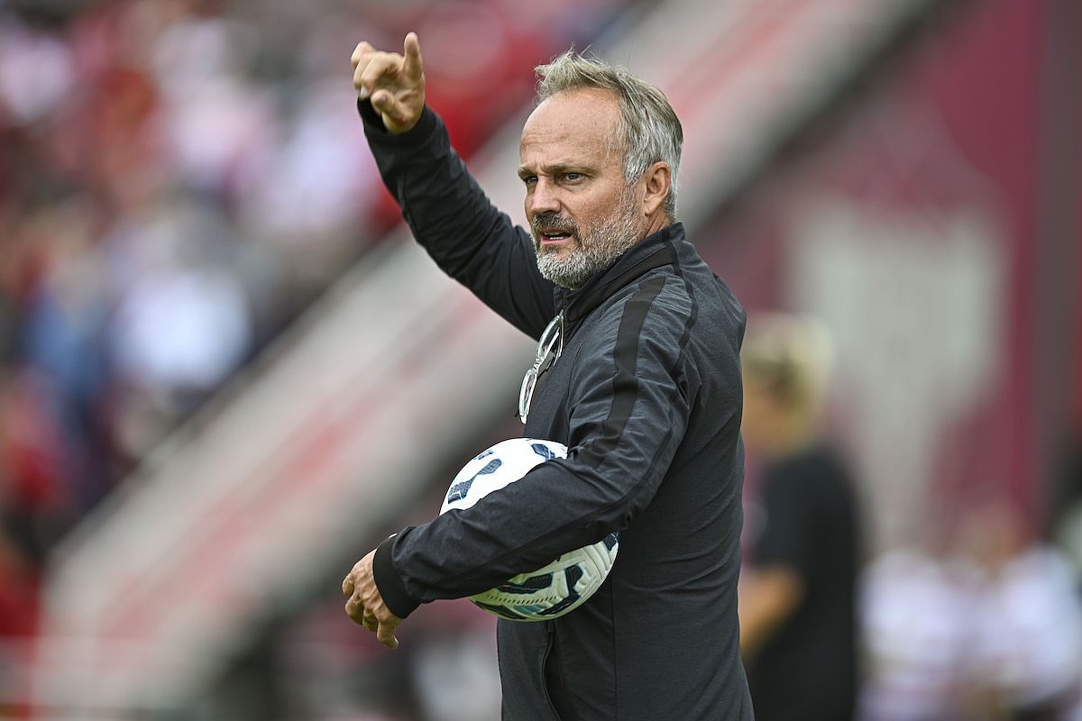 Contract extended for Arkansas soccer coach Colby Hale