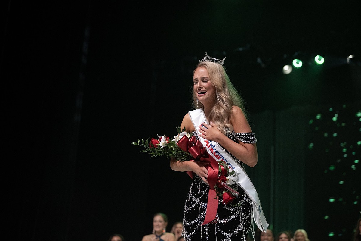 Ava Weeks of Conway crowned Miss Arkansas 2026