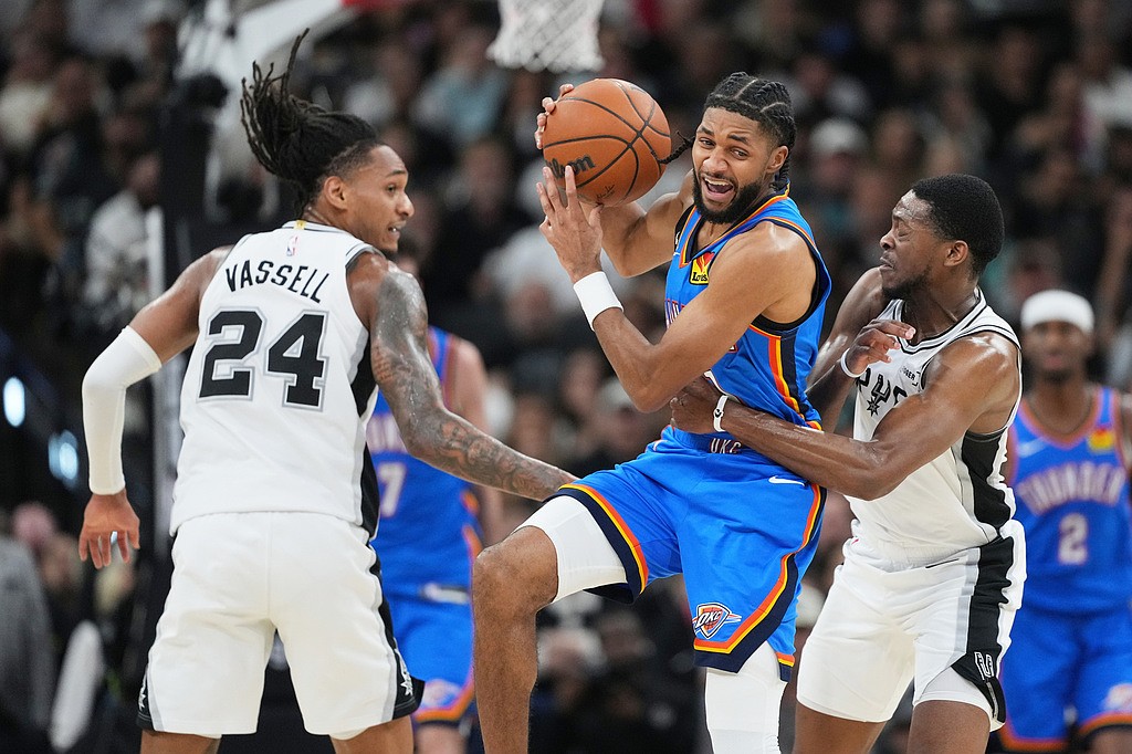 AP source: Oklahoma City trades former Arkansas, Fort Smith Northside standout Isaiah Joe to Detroit