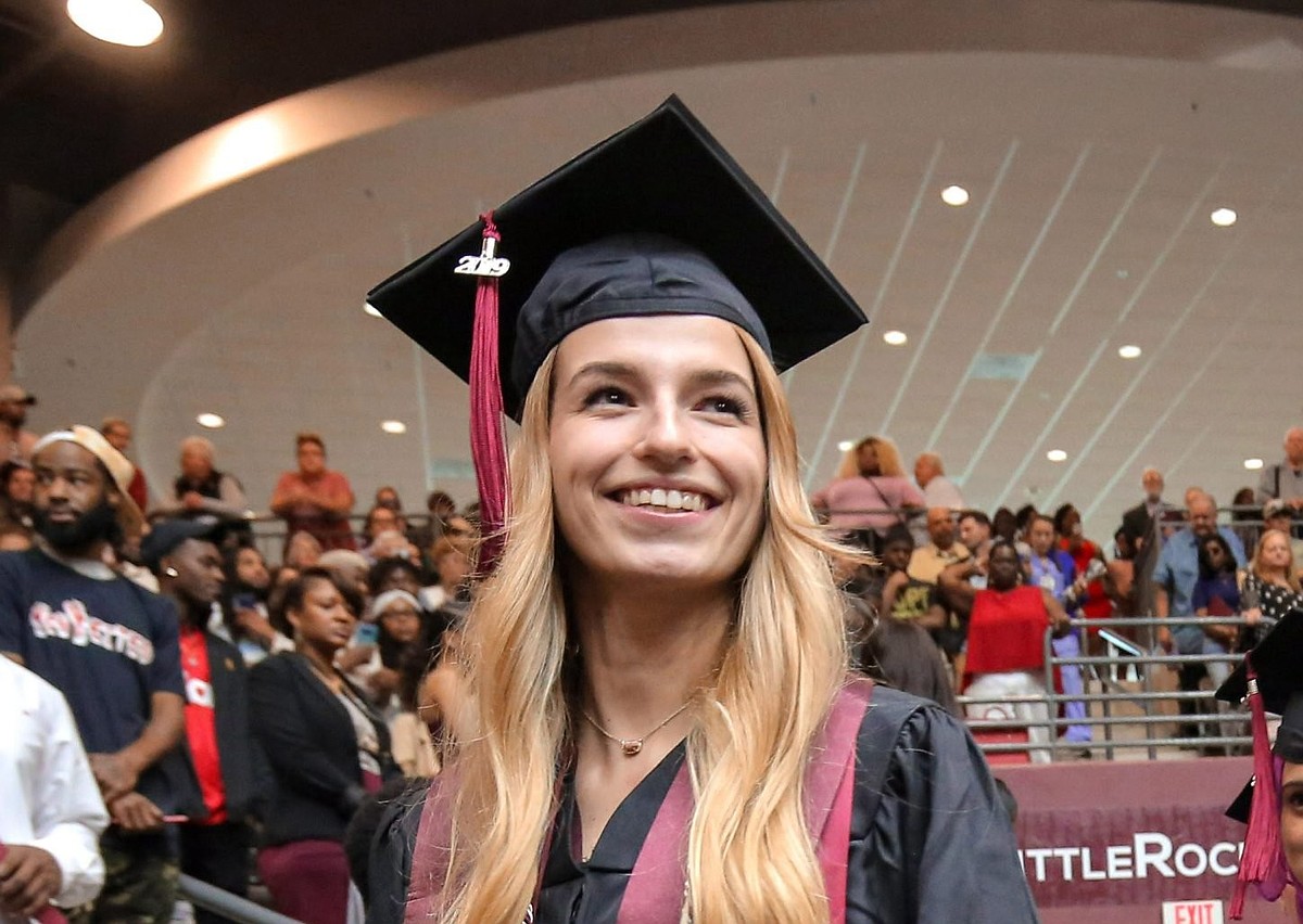 Visa approval falls through for graduate of University of Arkansas at Little Rock, leaving her stuck in Russia