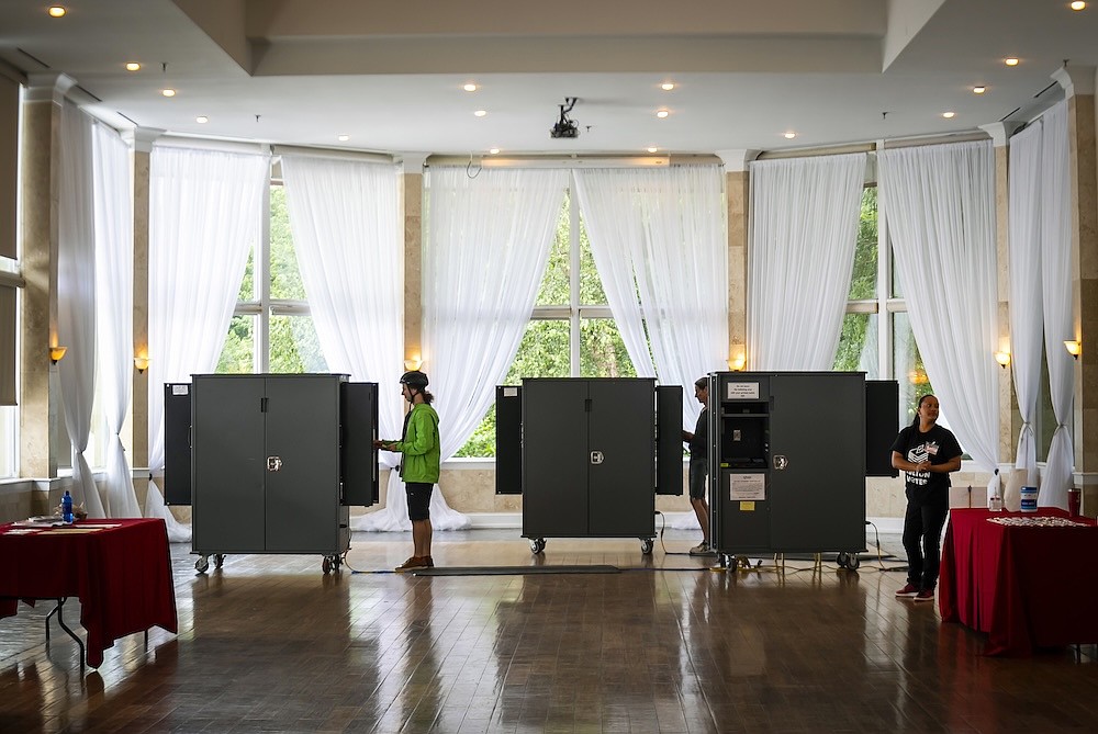 Georgia delays change to its vote-counting system