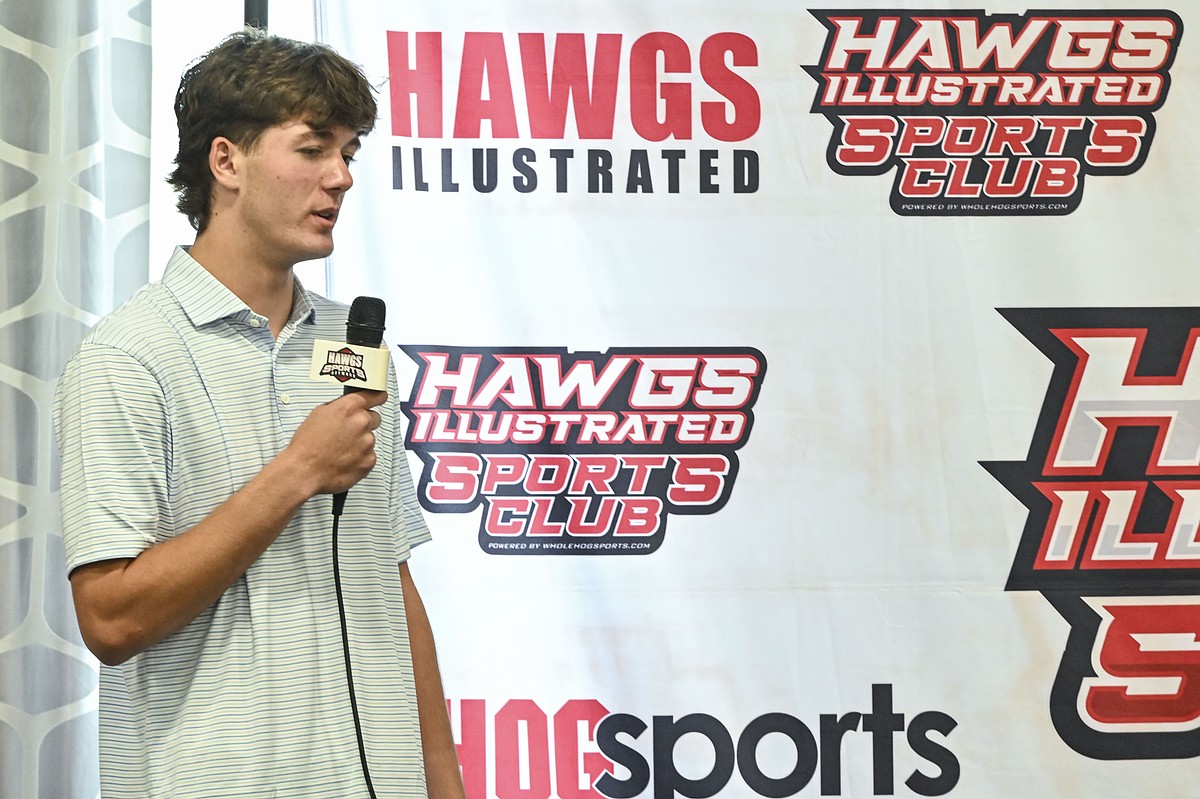 At just 17, quarterback Hank Hendrix brings youth, eagerness to Arkansas football program