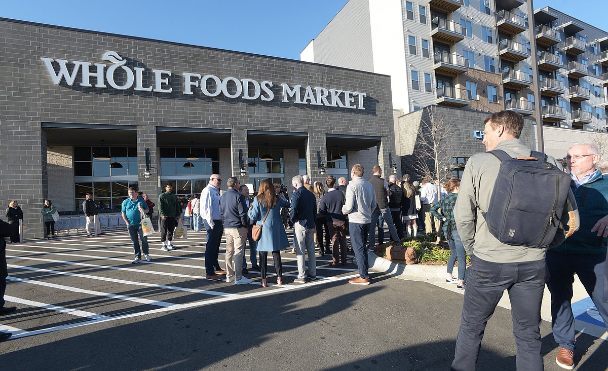 Amazon dethrones Walmart, takes top spot on the Fortune Global 500 list