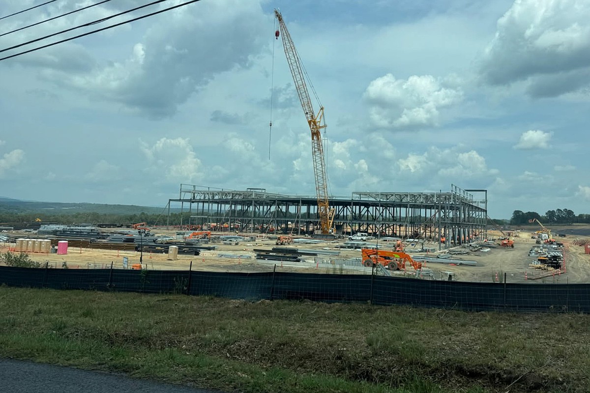 Clarksville’s data center plan includes 40 natural gas turbines