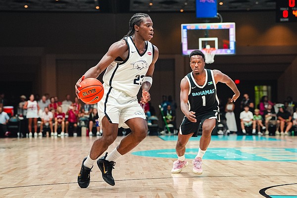 Photo: Wholehogsports Arkansas Basketball Defeats Bahamas National Team 106-59 in Exhibition Opener