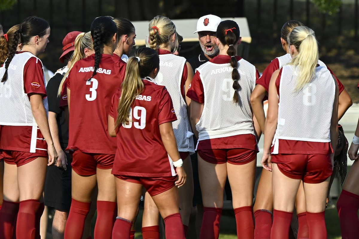 Arkansas soccer has better performance despite 'frustrating' draw at Loyola Maryland