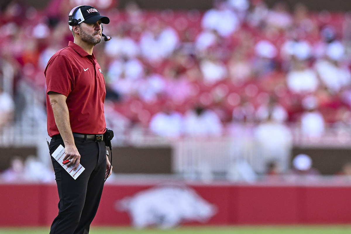 Same story, reverse roles: Arkansas football faces familiar concern after season opener